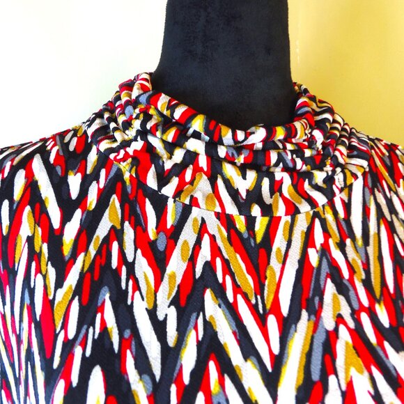 Susan Graver Plus Sz 3XL Abstract Long Sleeve Mock Neck Pullover Blouse - Picture 4 of 8